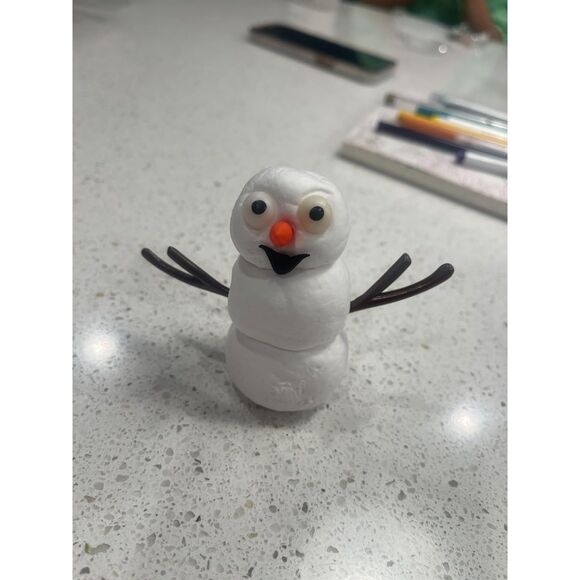 Kangaroo 3 Pack Build a Snowman Kit Snowballs Toys Outdoor Modeling Clay Craft - Picture 3 of 6